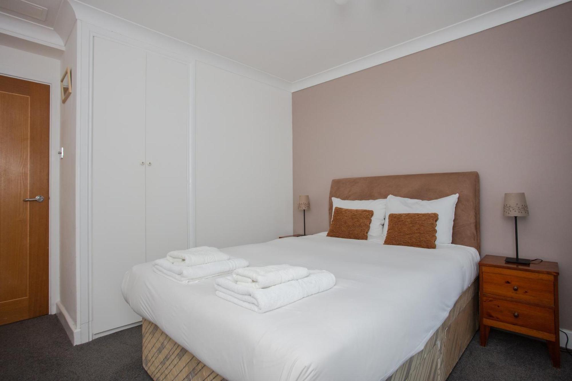 1 Bedroom Apartment On The Riverbank Near St Paul'S London Eksteriør billede