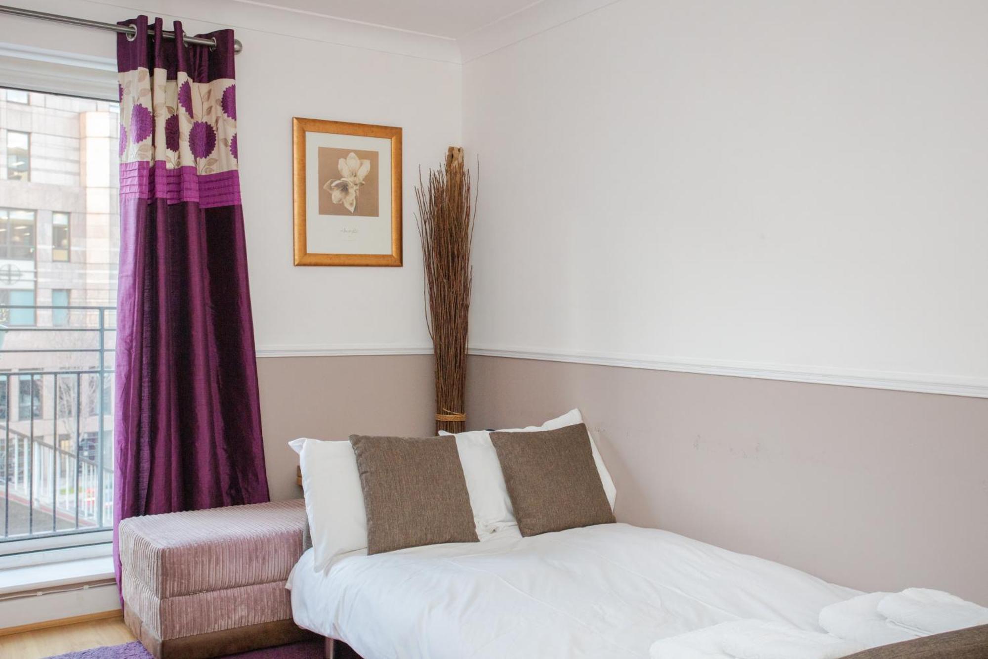 1 Bedroom Apartment On The Riverbank Near St Paul'S London Eksteriør billede