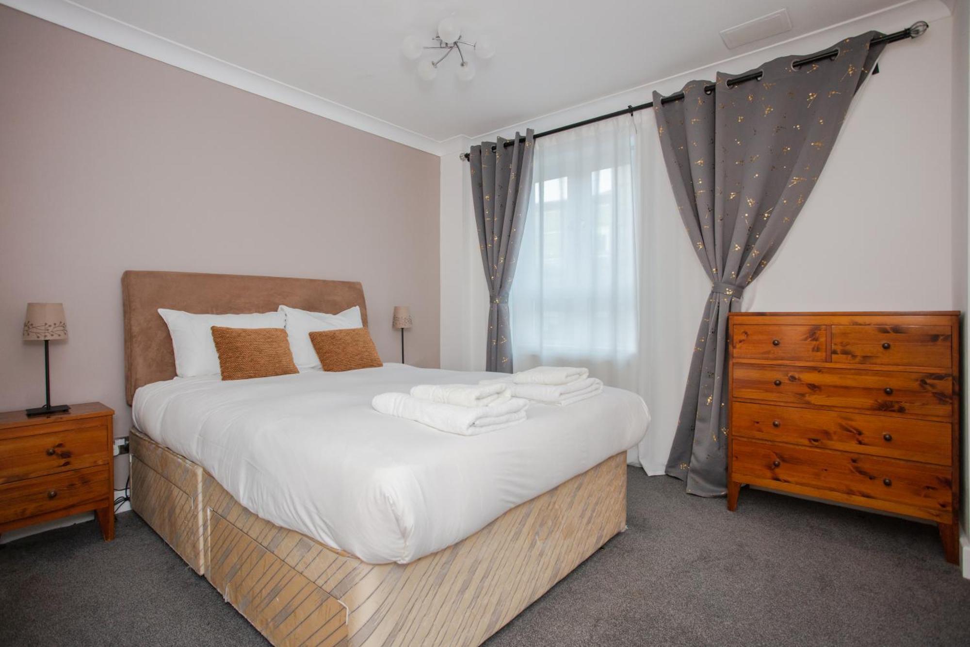 1 Bedroom Apartment On The Riverbank Near St Paul'S London Eksteriør billede