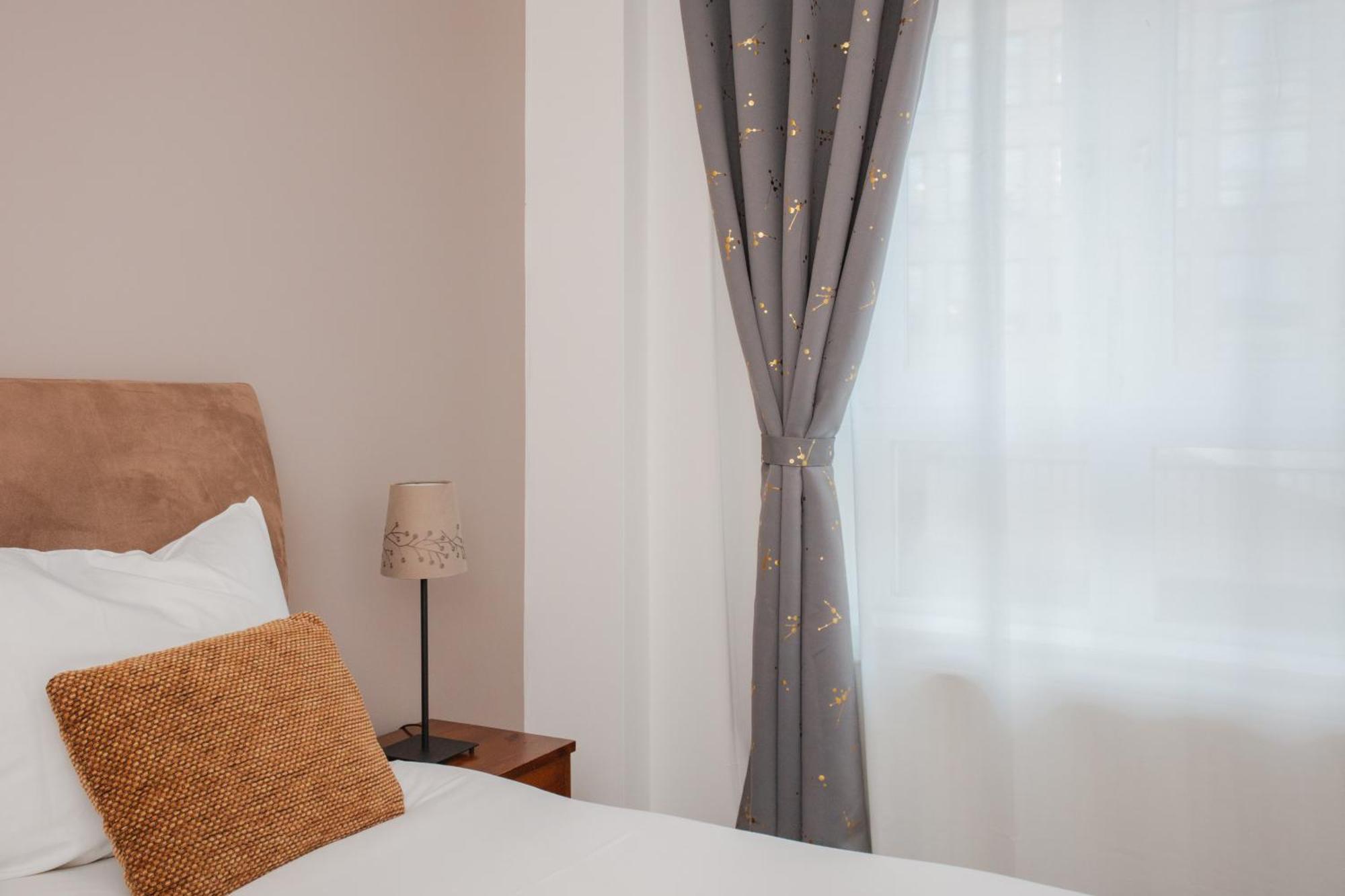 1 Bedroom Apartment On The Riverbank Near St Paul'S London Eksteriør billede