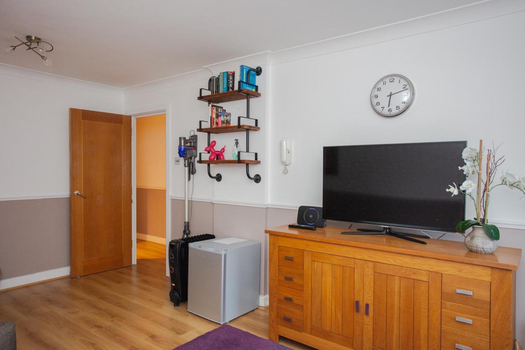 1 Bedroom Apartment On The Riverbank Near St Paul'S London Eksteriør billede